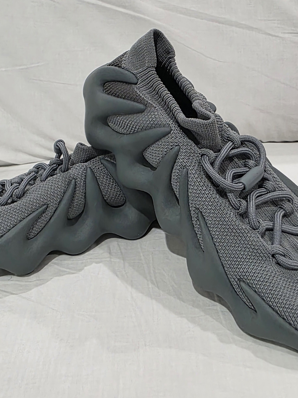 Men's Grey YEEZYS 450S SIZE 9.5